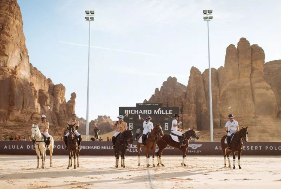 بطولة ريتشارد ميل