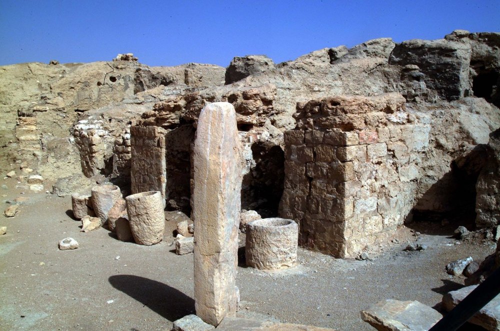 قرية الفاو الأثرية