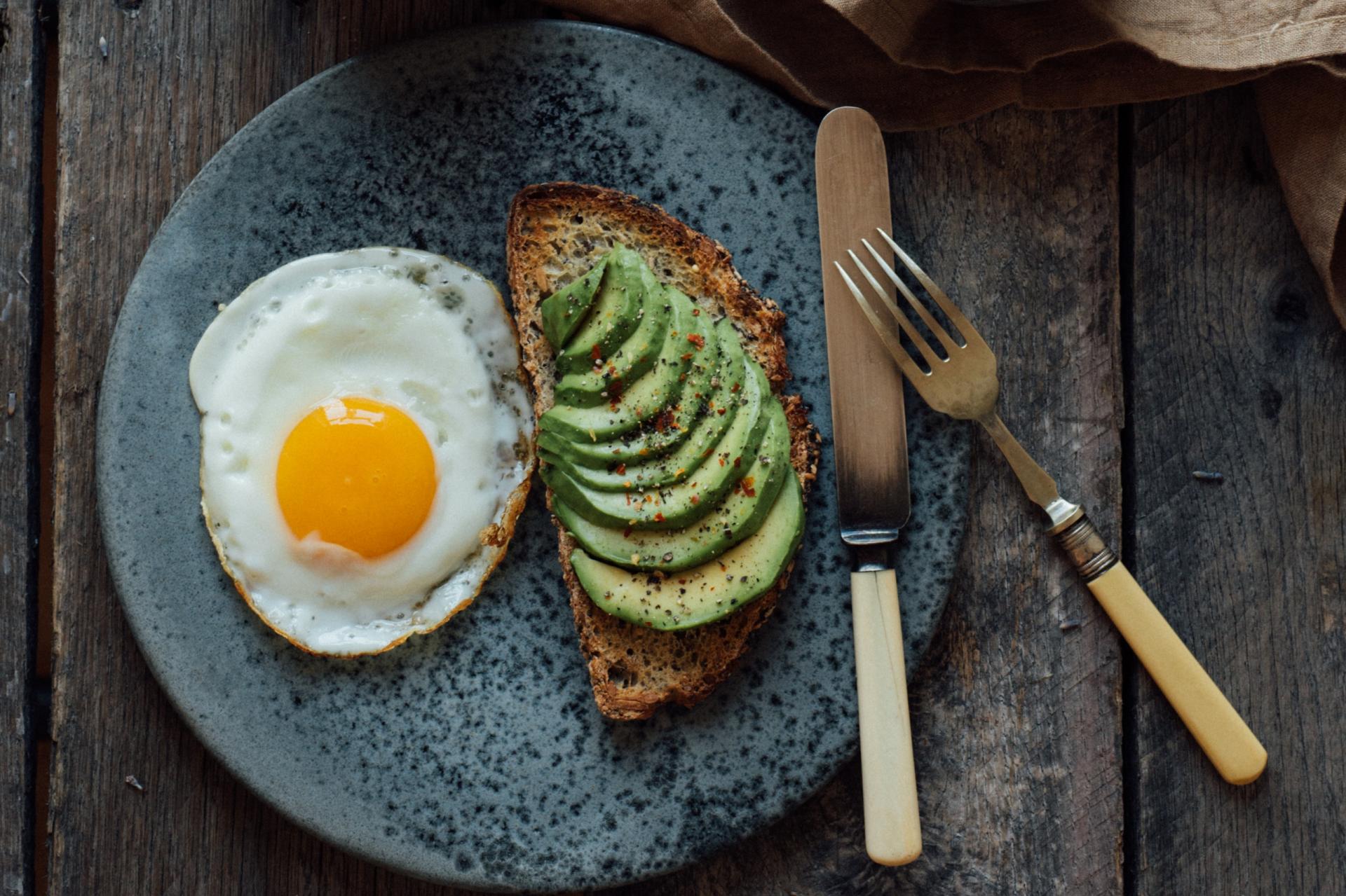 أسباب عدم شعوركِ بالجوع أثناء الصباح