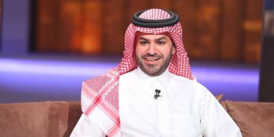 علي العلياني يحرج رهف القحطاني بعد تلميحها بـ استضافته لها في برنامجه 