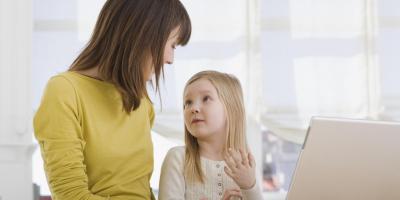 10 أشياء يجب تعليمها لطفلك قبل بلوغه سن العاشرة