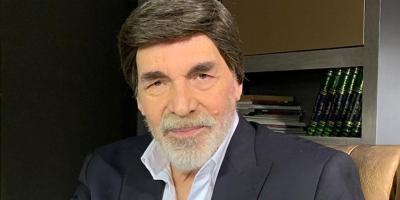 لأول مرة.. ياسر العظمة دون شعر مستعار