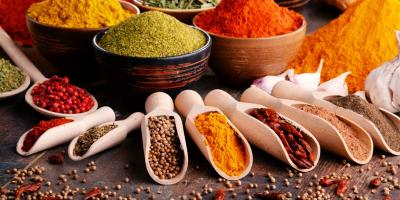 بعيدًا عن النكهات.. تعرفي على فوائد البهارات