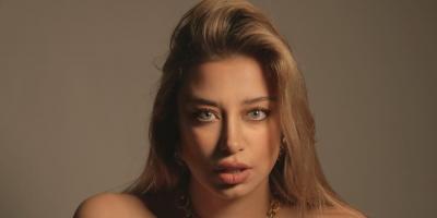 جمال سوناتا ابنة اندرية سكاف يلفت الأنظار.. والجمهور يشبهها بنجمة مسلسل فريد
