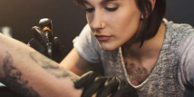 أسوأ 6 مناطق في جسدك للحصول على وشم.. الإبط الأكثر ألمًا