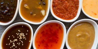 الصلصات: 15 نوعاً سترفع من مستوى طبقك