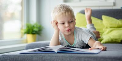 طفلك بعمر السنتين؟ إذًا إليكِ أهم الأمور الأساسية التي أصبح ماهرًا فيها