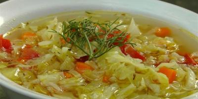 شوربة الملفوف شهية وتساعدك على حرق الدهون