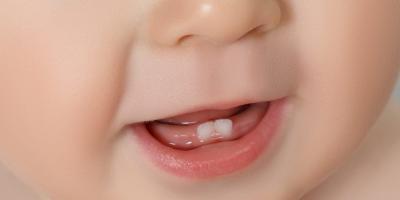 7 طرق لمساعدة الطفل على النوم أثناء مرحلة التسنين