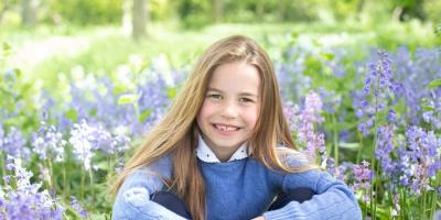 ما هي قاعدة الـ 5 ثواني التي اتبعتها الأميرة تشارلوت في حفل تتويج جدها الملك تشارلز؟