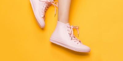 5 حيل عبقرية لجل حميع مشاكل الأحذية.. تعرفي عليها