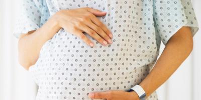 أطعمة تسهل وتسرع الولادة الطبيعية‎