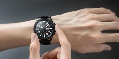 بالتعاون مع مجوهرات 