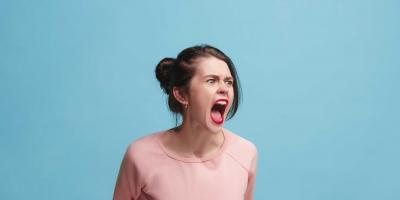 هل انتِ سريعة الغضب.. نصائح للتعامل مع الأمر!