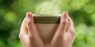 فوائد شاي الزعتر.. أبرزها تخفيف آلام الدورة الشهرية!