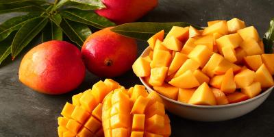 بجانب لذة نكهتها.. للمانجو فوائد رائعة لبشرتك