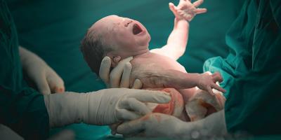 علامات مبكرة تنذر بالولادة قبل الآوان