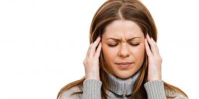 هل تعانين من الصداع النصفي.. اعشاب طبيعية لتخفيف آلامه!
