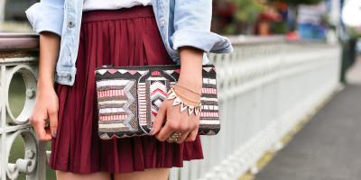 الضخامة عنوان صيحات الحقائب.. إليكِ أبرز التصاميم!