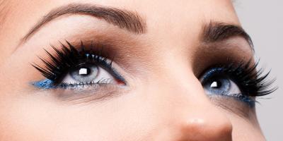 3 خطوات بسيطة لرسم الأيلاينر وإبراز شكل العين كالمحترفين