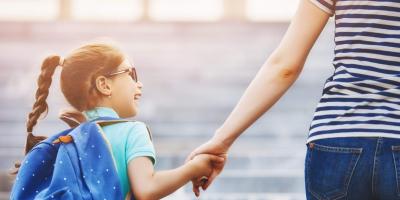 نصائح لسلامة طفلك عند ذهابه للمدرسة لأول مرة