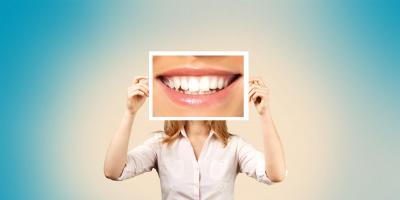 7 أخطاء عند تبييض الأسنان.. تجنبيها الآن