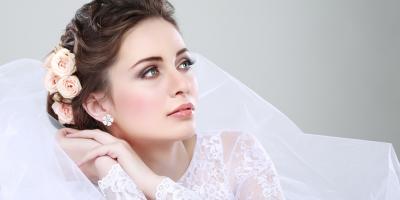 نصائح جمالية لإطلالة مثالية يوم زفافك.. وطريقة غريبة للتخلص من انتفاخ العينين!‬