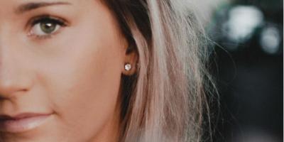 هذه الأقراط الماسية تصدرت تريند العام…. شاهدي