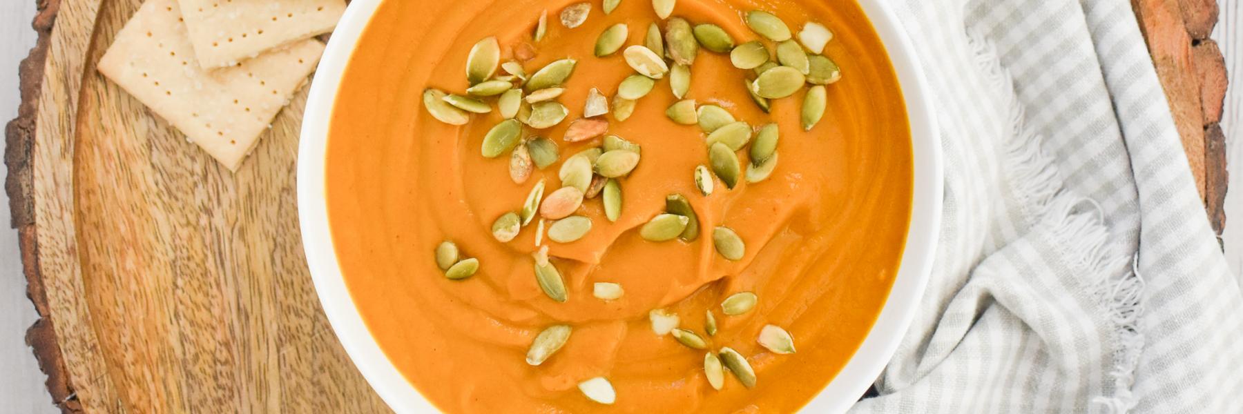 شوربة اليقطين والبطاطا بالدجاج