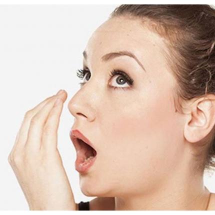 رائحة الفم الكريهة