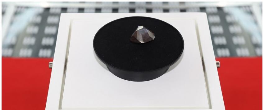 أكبر ماسة سوداء في العالم