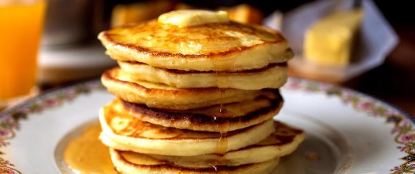 بان كيك بالعسل والموز