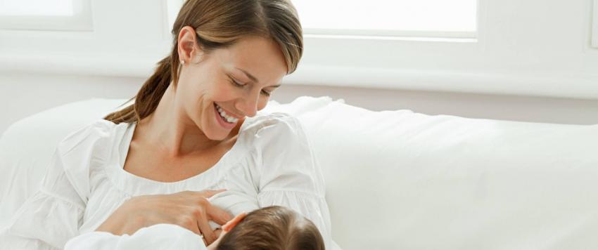 الرضاعة الطبيعية