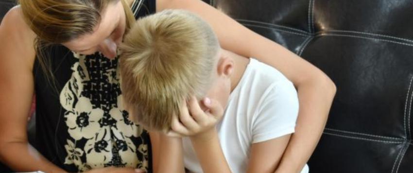 الطفل الغاضب 