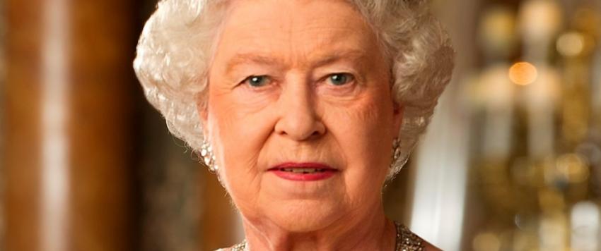 الملكة اليزابيث