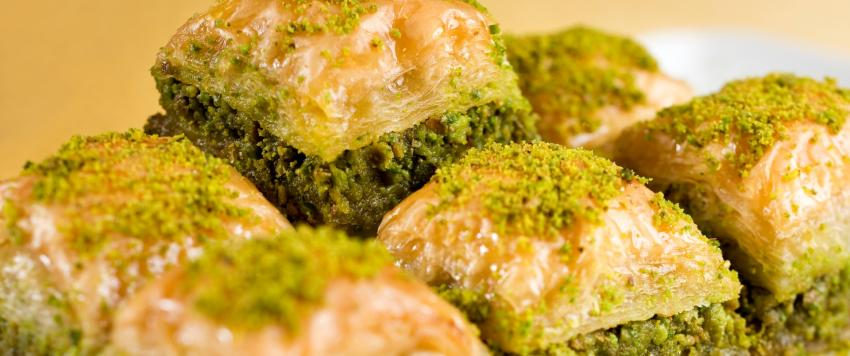 بقلاوة بالفستق الحلبي