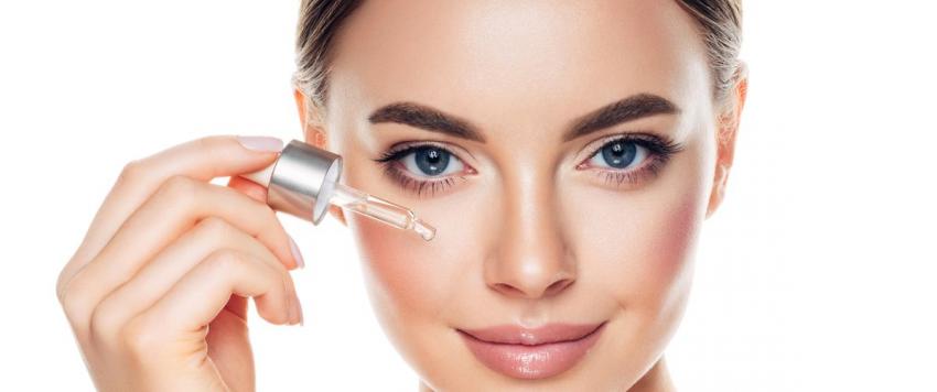 أشياء يجب وضعها في الاعتبار أثناء استخدام سيروم فيتامين سي لبشرتك