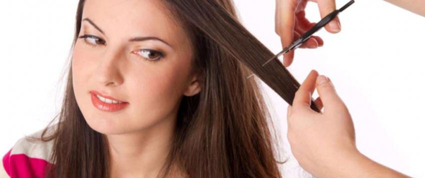 وابدأي بقص أطراف ذيل الحصان ببطء