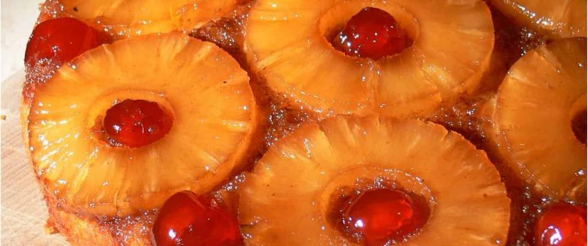 كيكة الاناناس المقلوبة الهشة