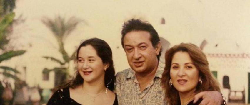 مي نور الشريف ووالديها