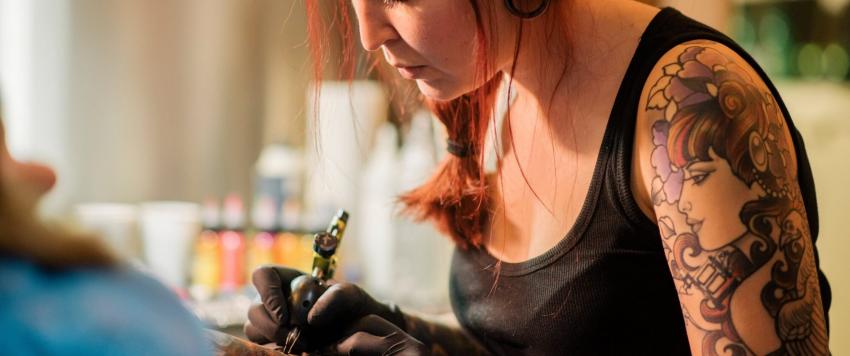 نصائح عليك اتباعها قبل الحصول على وشم