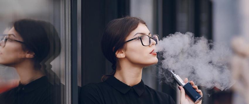 هل تساعد السجائر الإلكترونية عن الإقلاع عن التدخين حقاً؟