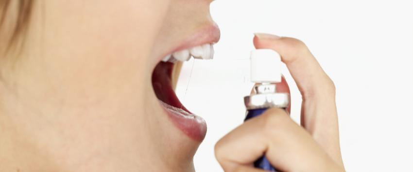 رائحة الفم الكريهة