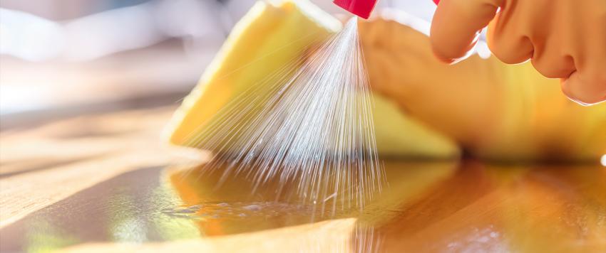 أطول مدة ممكن أن يعيش فيها فيروس كورونا على الأسطح