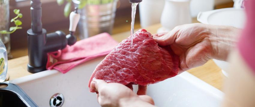 غسل اللحوم
