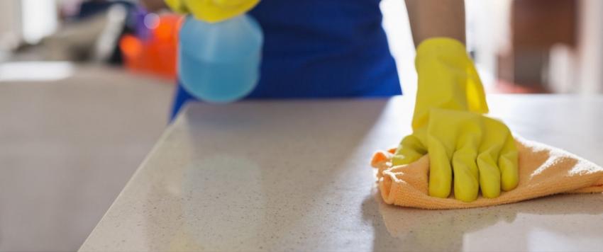 تعرفي على بعض المنظفات الطبيعية للتنظيف