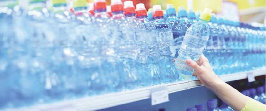 شرب الماء بكثرة يؤدي للفشل الكلوي...تعرفي على باقي أضرار!