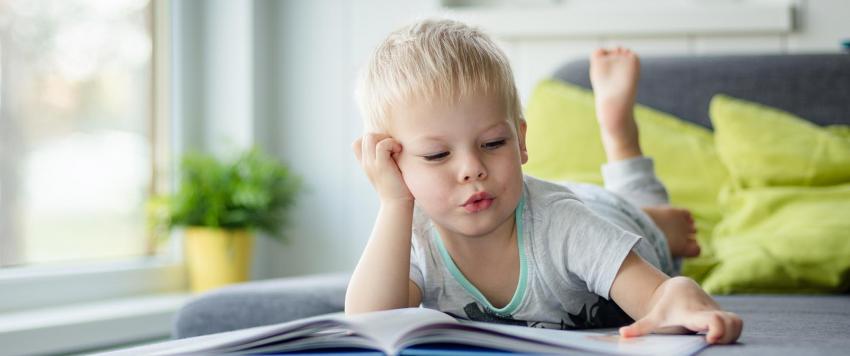 العناية بالأطفال