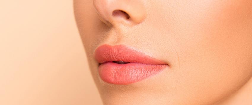 وصفات بسيطة تمنحك شفاه ناعمة ووردية 