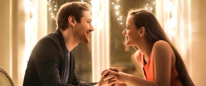 8 أفكار رومانسية للتعبير عن الحب لزوجكِ في الفالنتاين